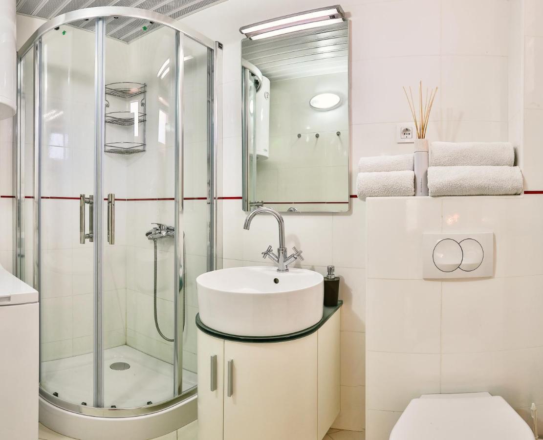 Zelen Lux Apartment Сутоморе Екстериор снимка