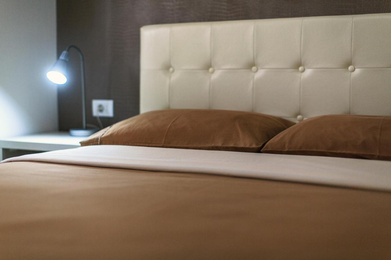 Zelen Lux Apartment Сутоморе Екстериор снимка