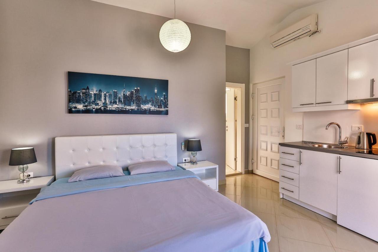 Zelen Lux Apartment Сутоморе Екстериор снимка