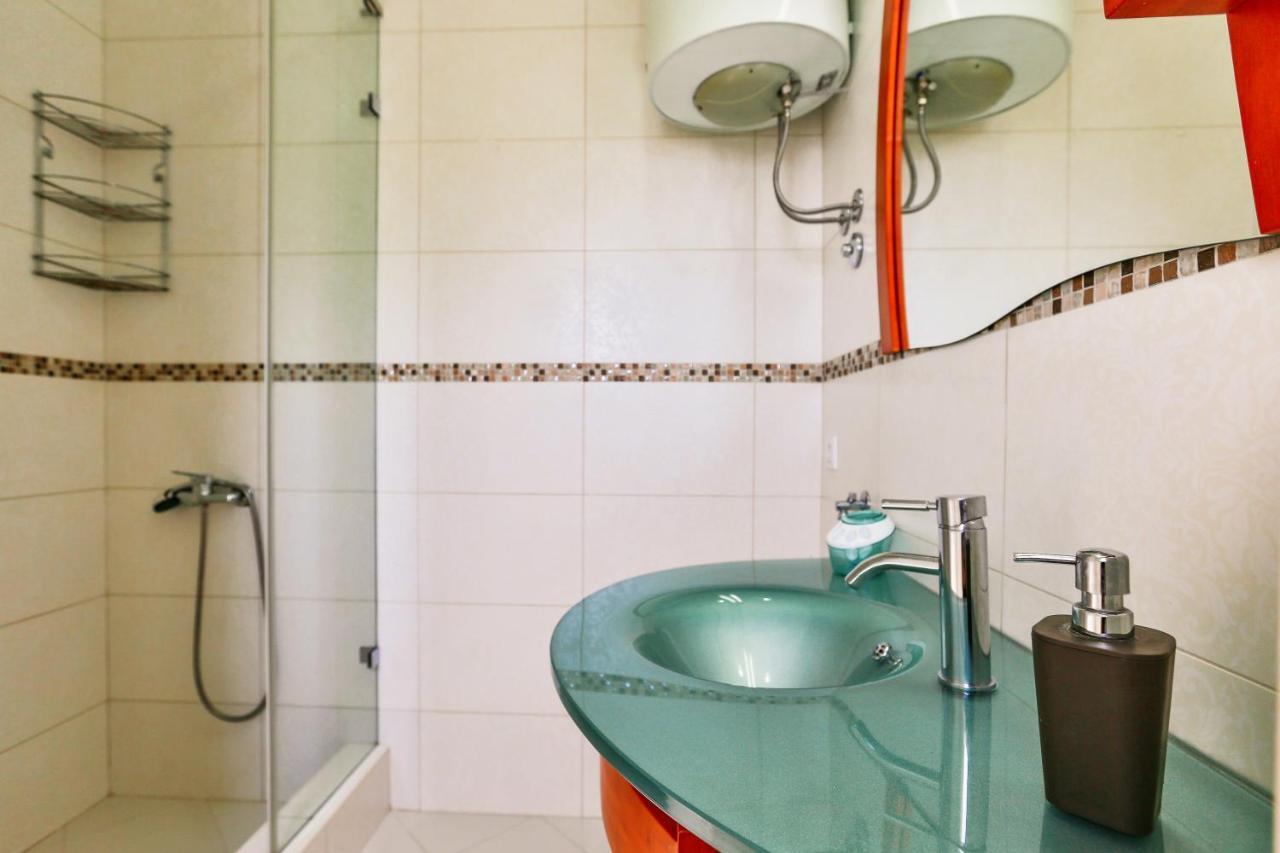 Zelen Lux Apartment Сутоморе Екстериор снимка