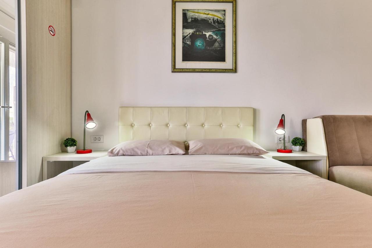 Zelen Lux Apartment Сутоморе Екстериор снимка