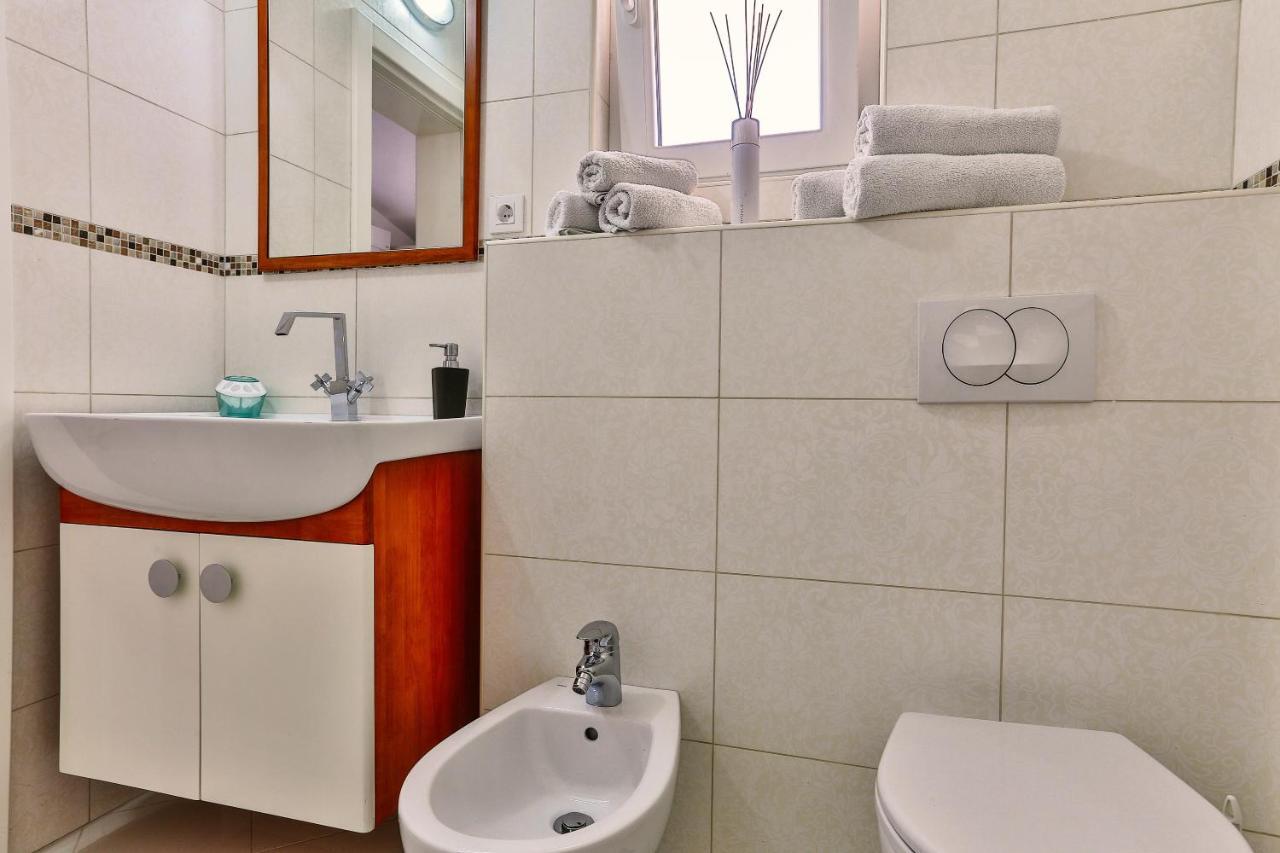 Zelen Lux Apartment Сутоморе Екстериор снимка